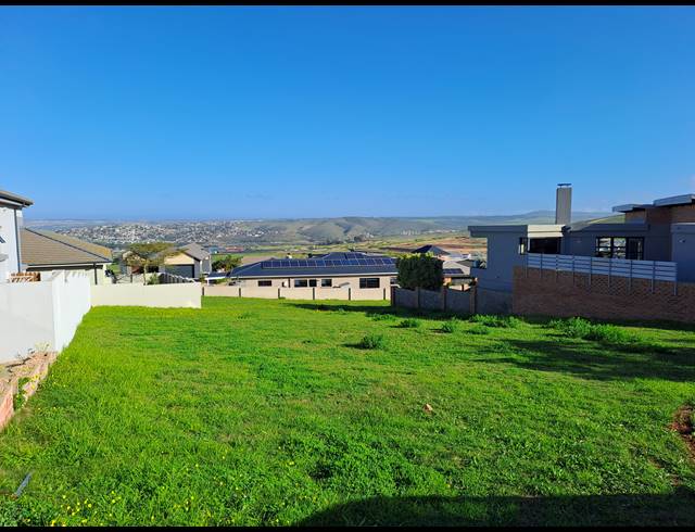 585M² VACANT LAND FOR SALE IN MONTE CHRISTO